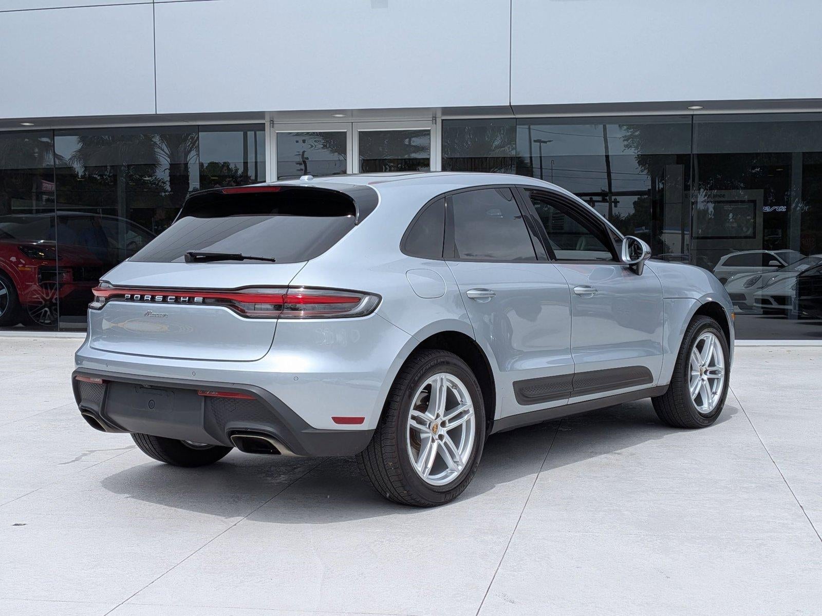 2024 Porsche Macan AWD