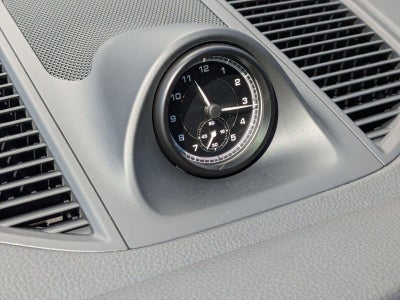 2025 Porsche Macan AWD