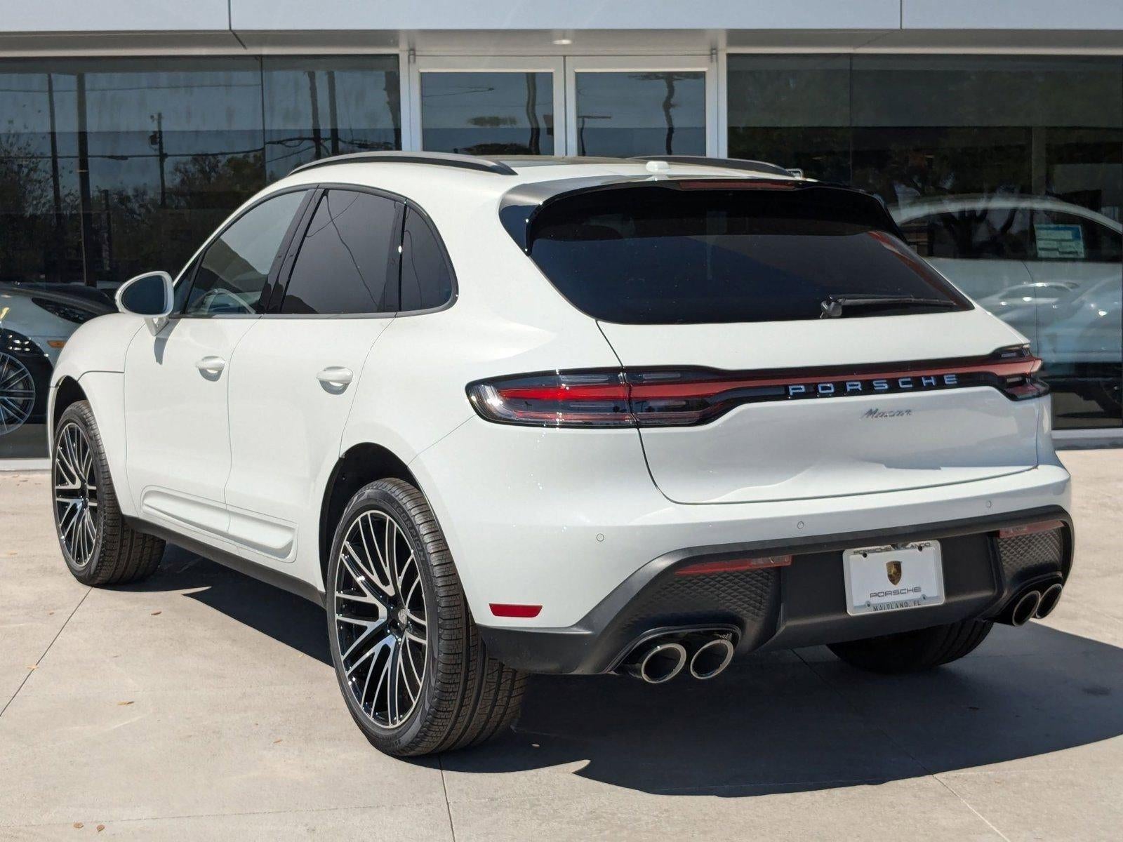 2025 Porsche Macan AWD