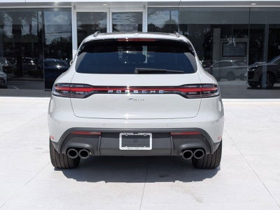2025 Porsche Macan AWD