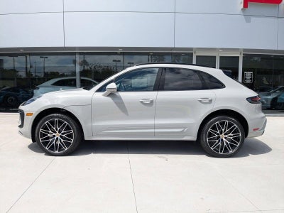 2025 Porsche Macan AWD