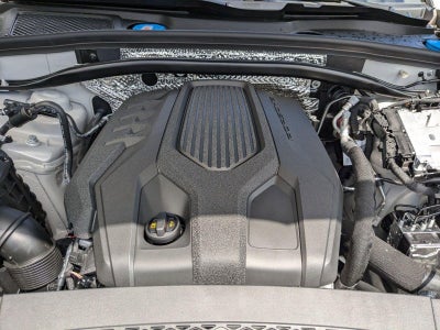 2025 Porsche Macan AWD