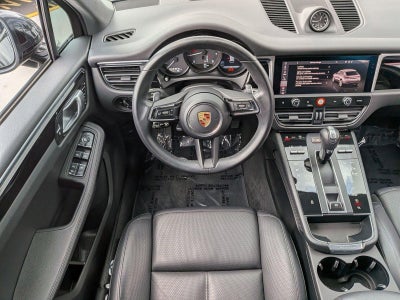 2023 Porsche Macan AWD