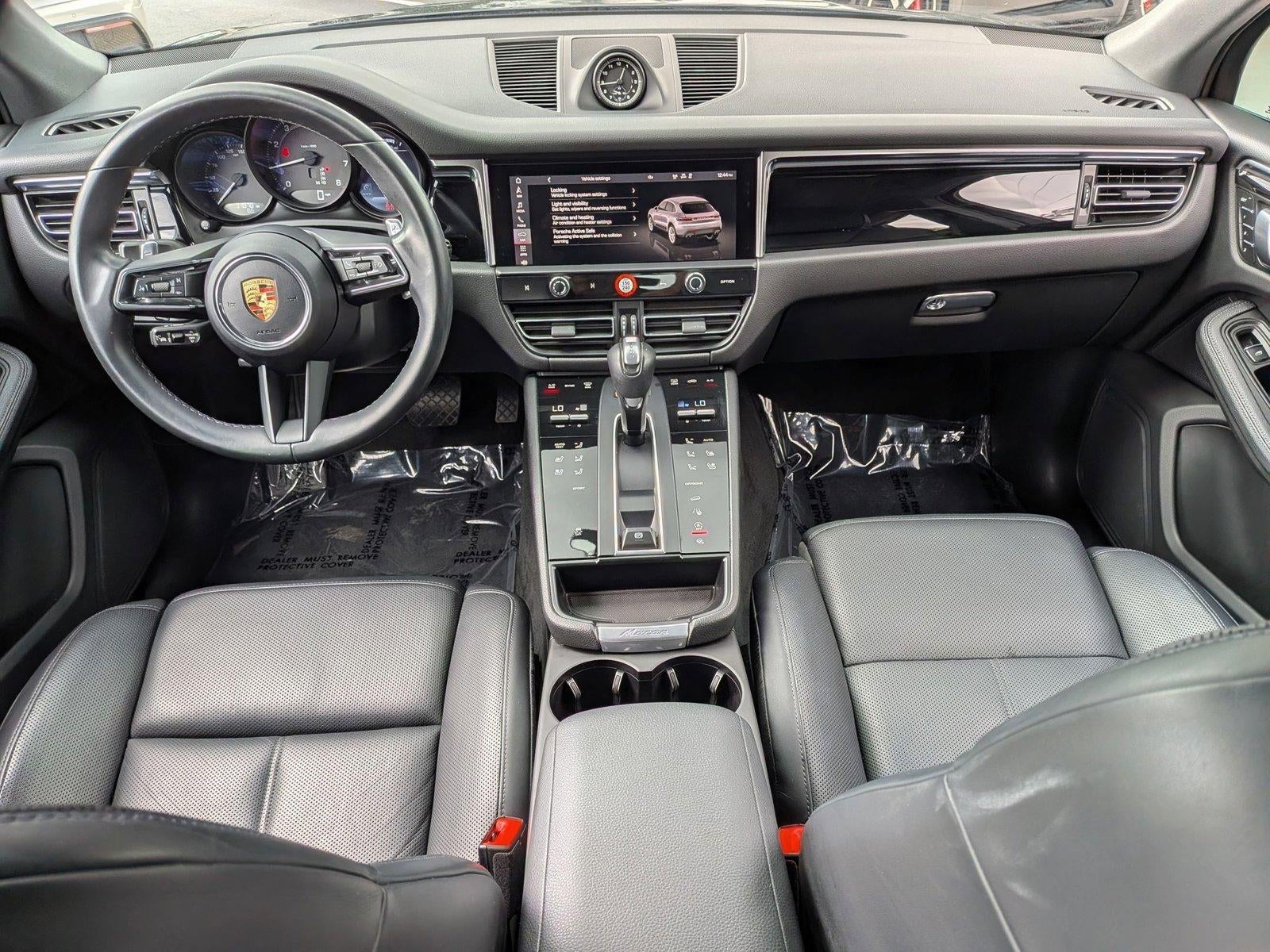 2023 Porsche Macan AWD