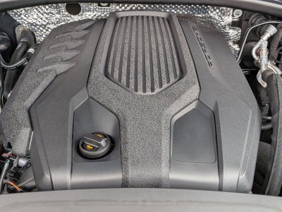 2023 Porsche Macan AWD