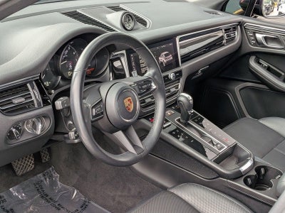 2023 Porsche Macan AWD