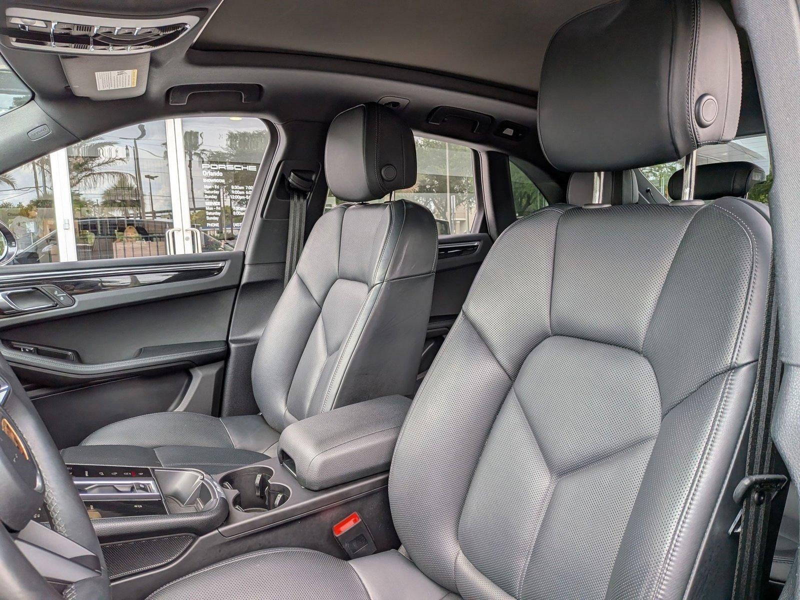 2023 Porsche Macan AWD