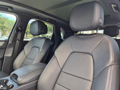 2025 Porsche Cayenne AWD