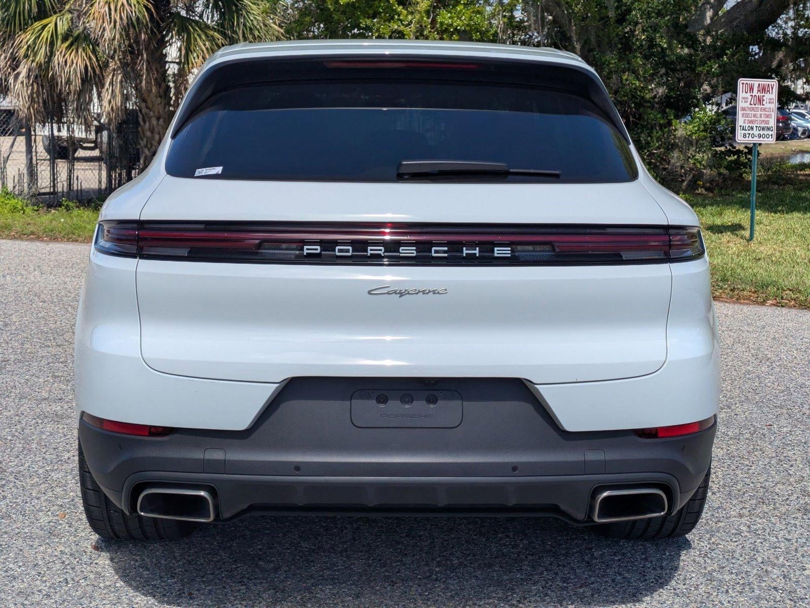 2024 Porsche Cayenne AWD