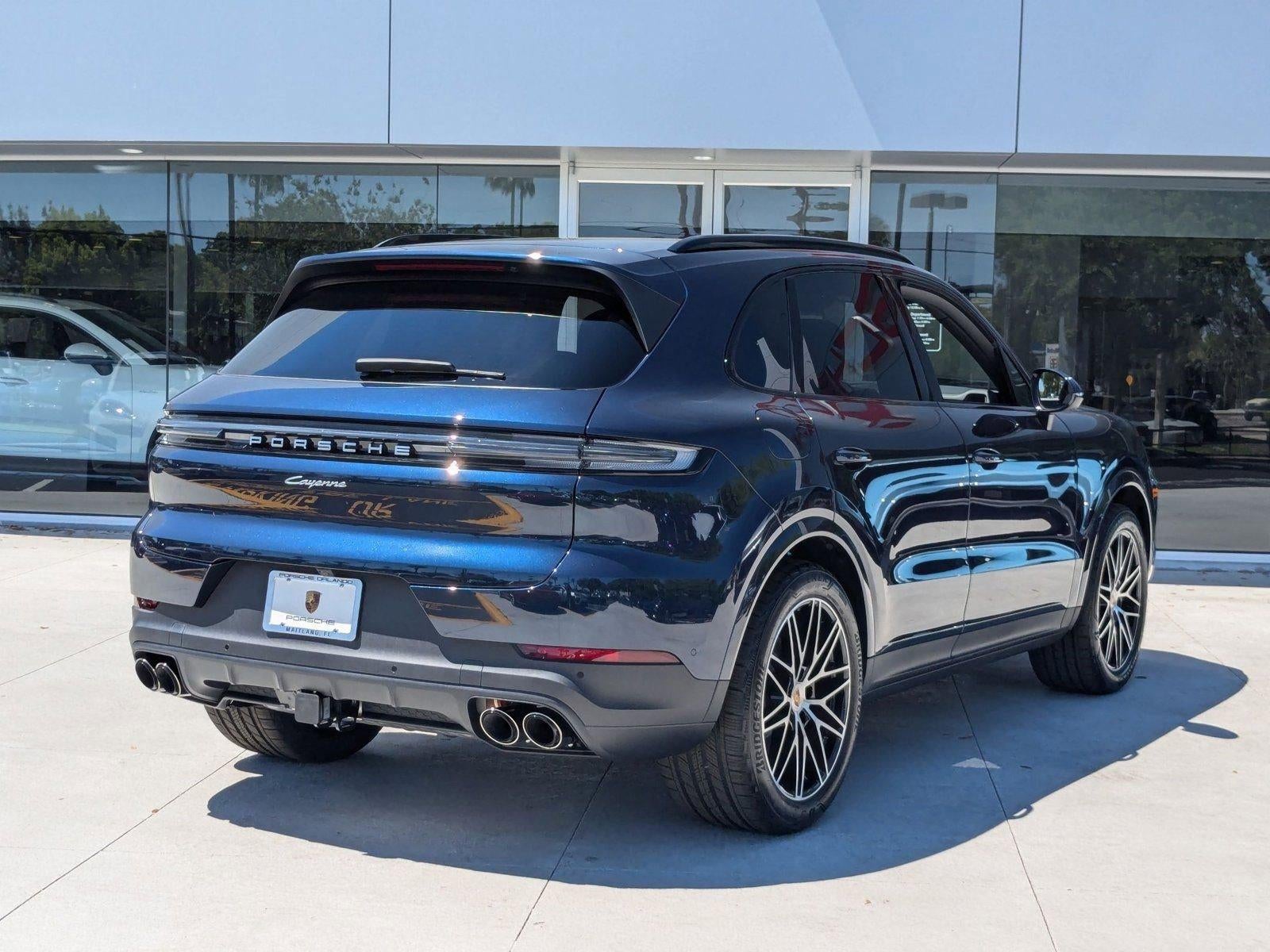 2025 Porsche Cayenne AWD
