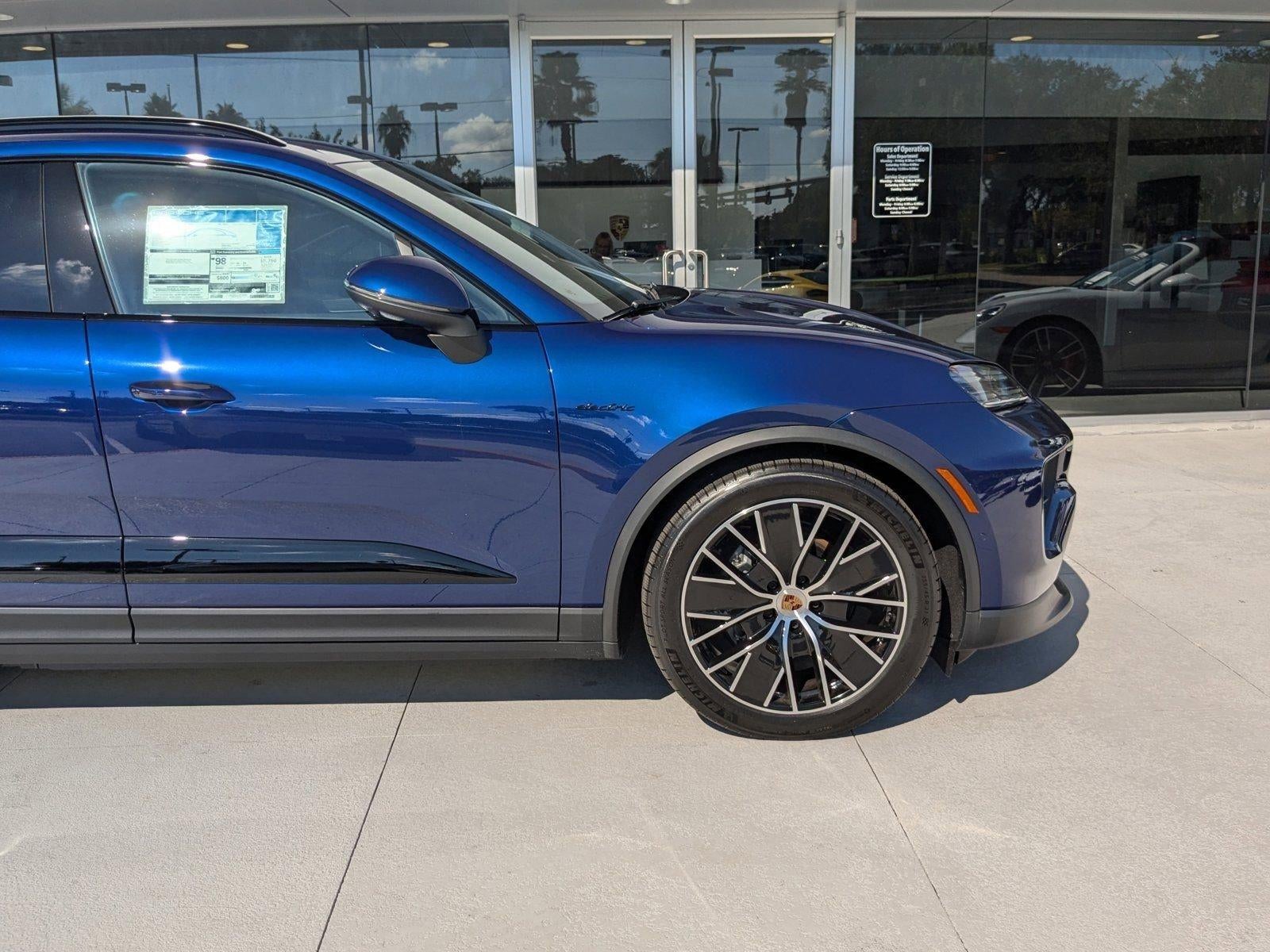 2024 Porsche Macan Electric 4 AWD