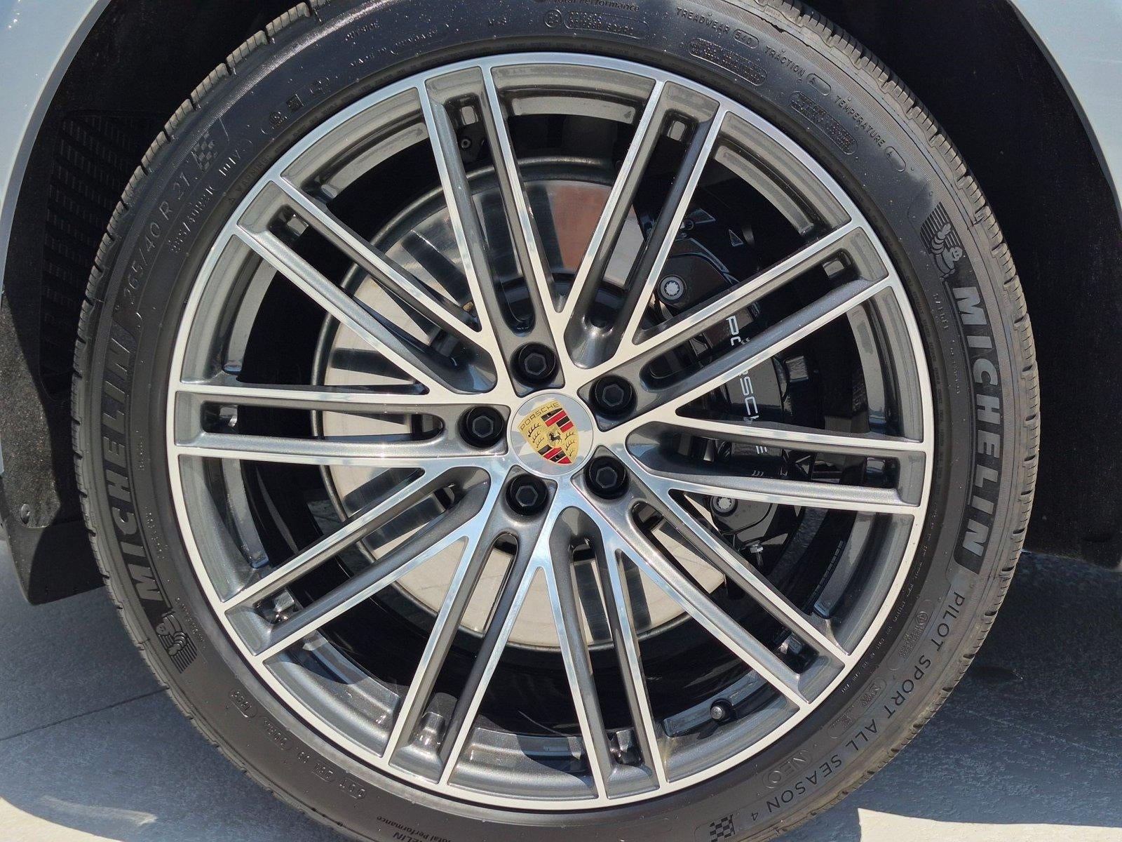 2026 Porsche Macan GTS AWD