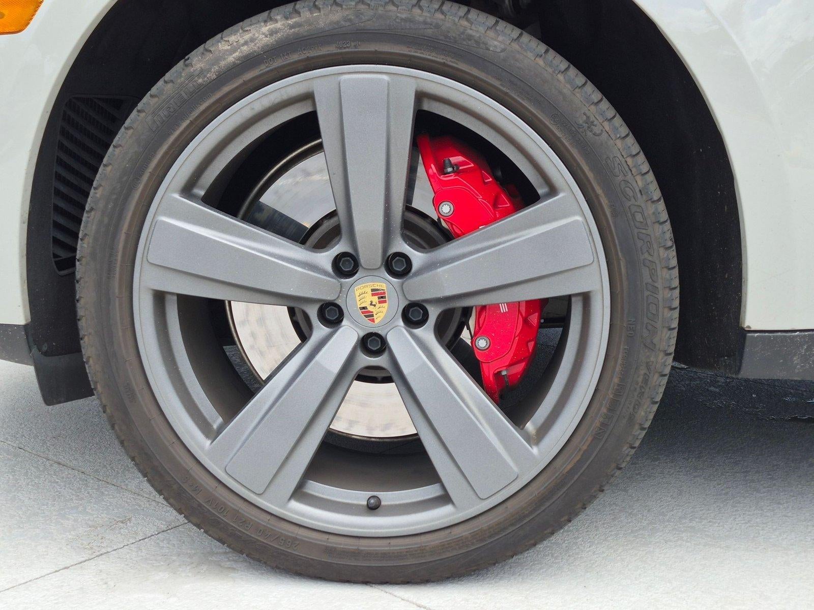 2023 Porsche Macan GTS AWD