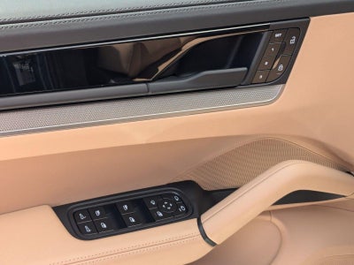 2025 Porsche Cayenne Coupe AWD