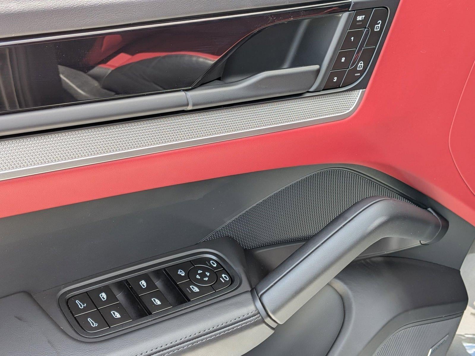 2025 Porsche Cayenne Coupe AWD