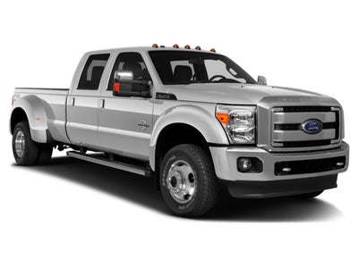 2015 Ford Super Duty F-350 DRW 4WD Crew Cab 8 Ft Box Lariat