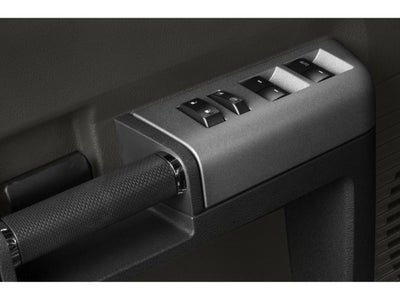 2015 Ford Super Duty F-350 DRW 4WD Crew Cab 8 Ft Box Lariat